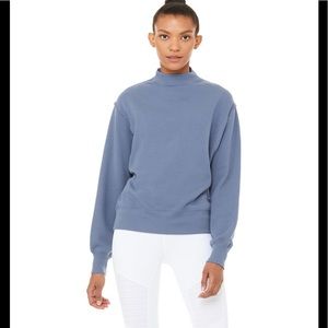 ALO Freestyle top denim blue